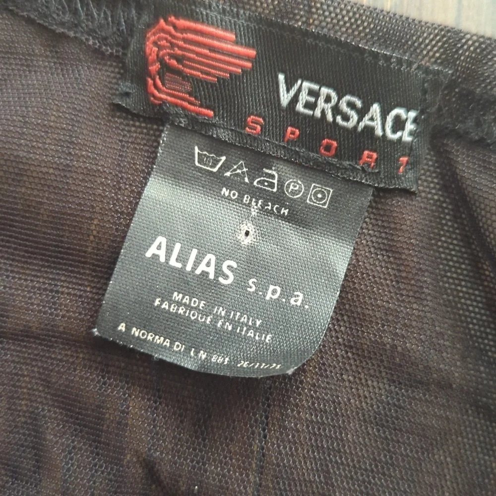 VERSACE SPORTS ALIAS S.P.A TOP - Picture 13 of 13